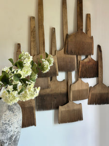 PRIMITIVE FLAX COMB