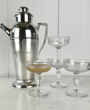 VINTAGE STRIPED CHAMPANGE COUPE