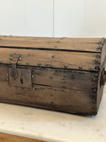 18TH CENTURY WOOD TRUNK