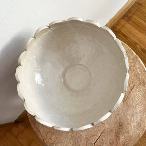HANDMADE SCALLOP BOWL