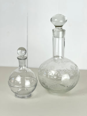 VINTAGE GLASS DECANTER