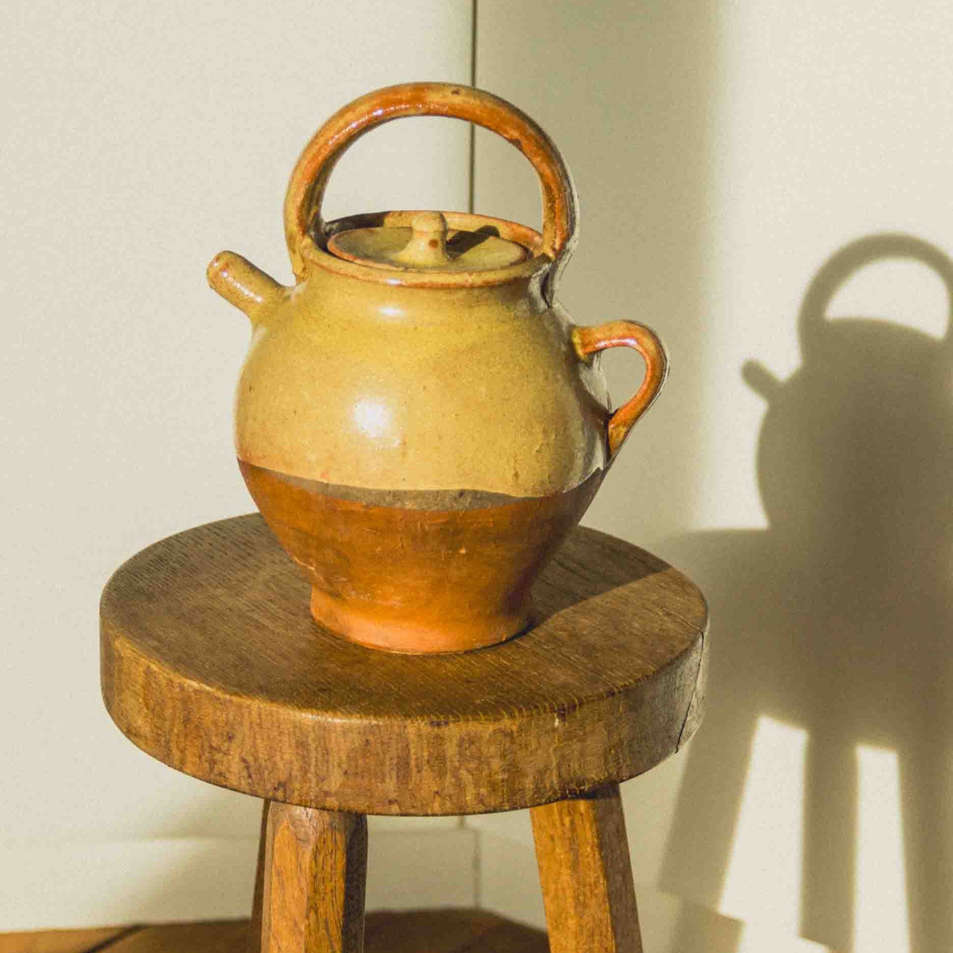 VINTAGE FRENCH GARGOULETTE