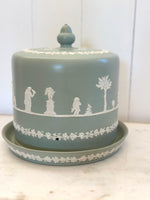 ENGLISH WEDGE WOOD CHEESE KEEPER