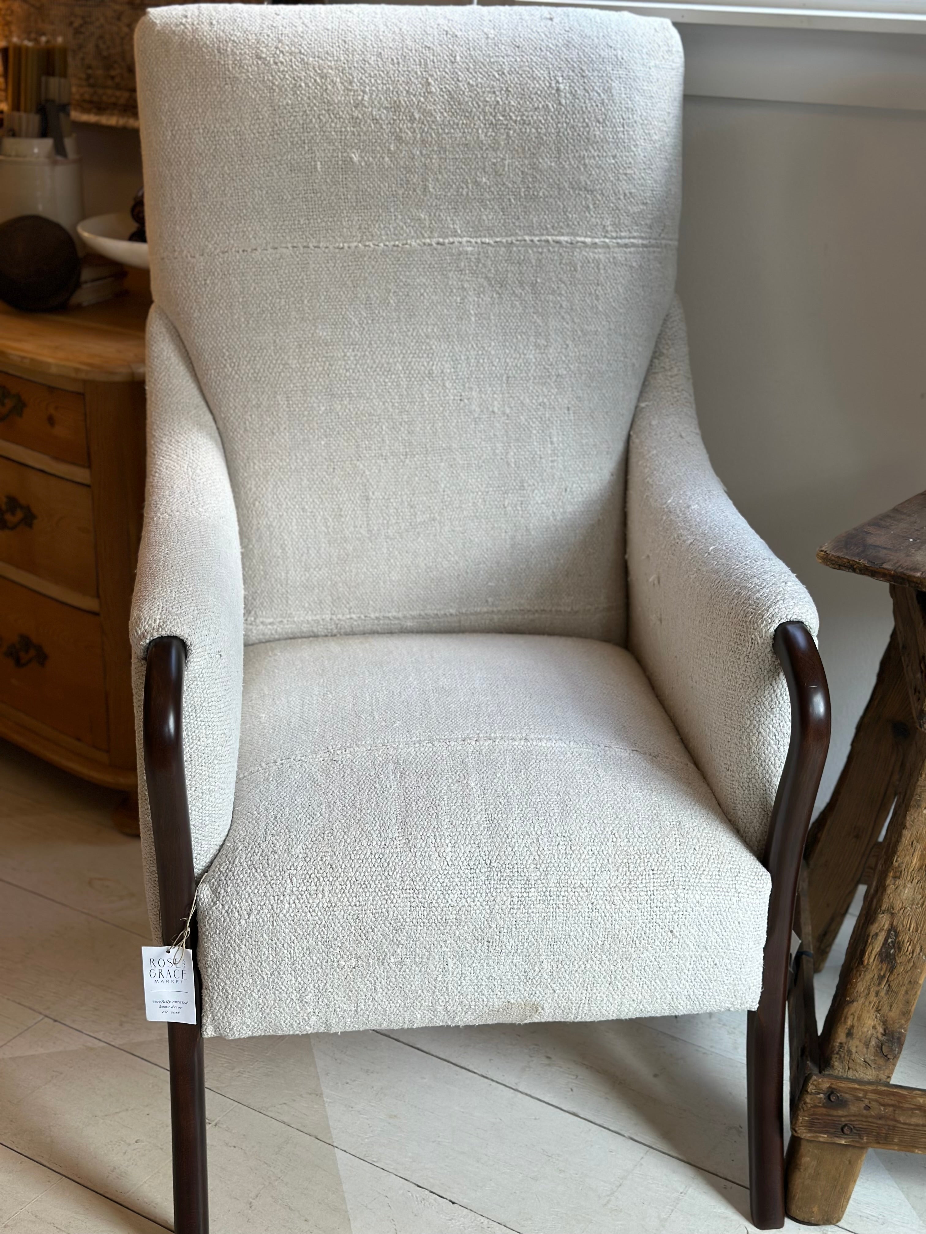 VINTAGE TURKISH HEMP ARM CHAIR