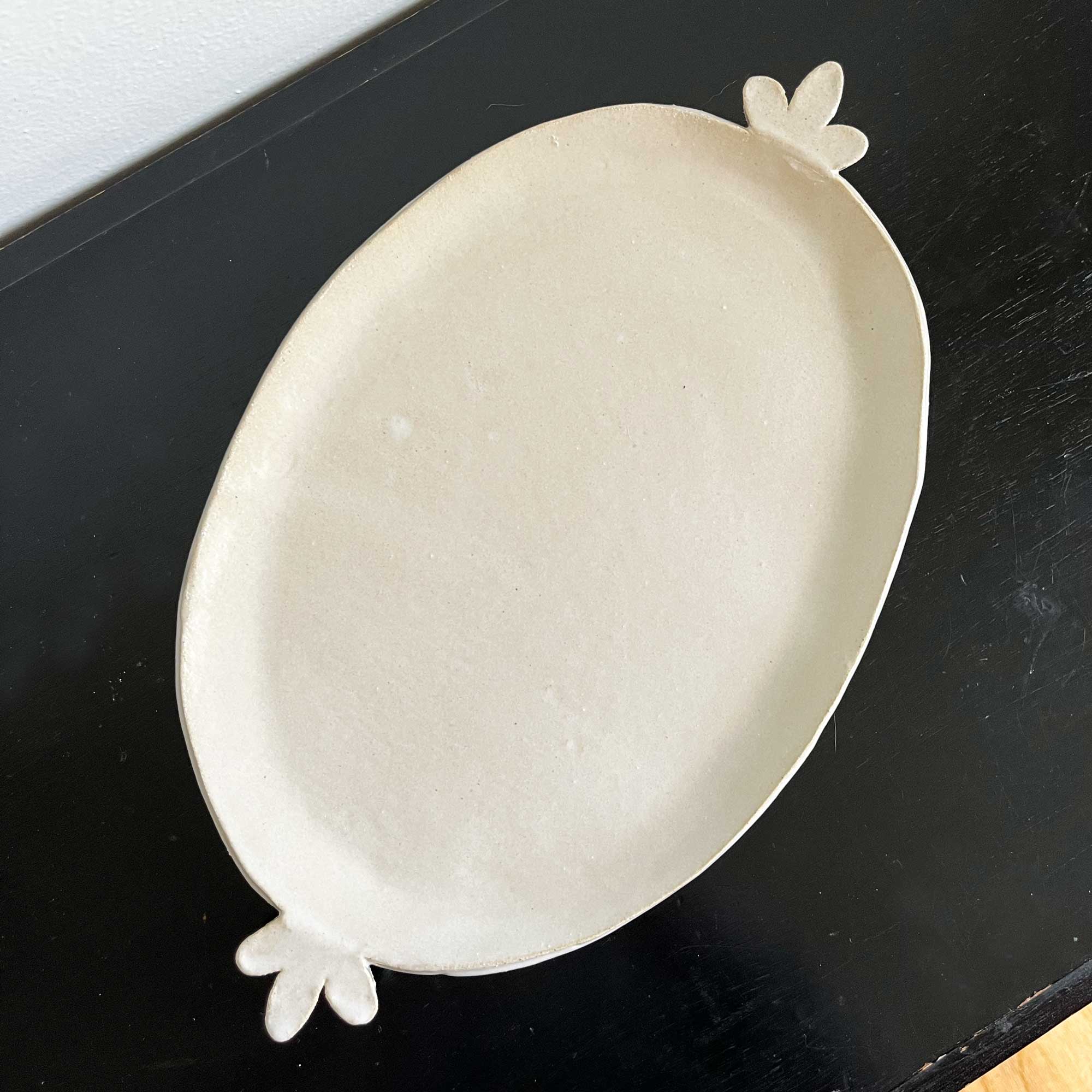 HANDMADE FRILLS PLATTER
