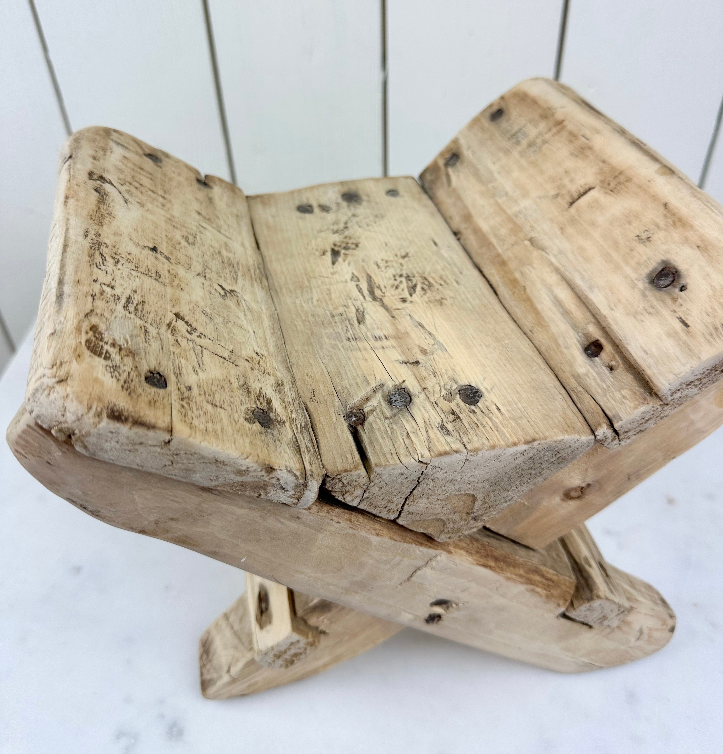 PRIMITIVE WOOD BOOK DISPLAY STAND