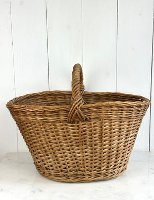 VINTAGE GATHERING BASKET
