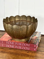 VINTAGE BRASS SCALLOP BOWL
