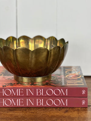 VINTAGE BRASS SCALLOP SMALL BOWL