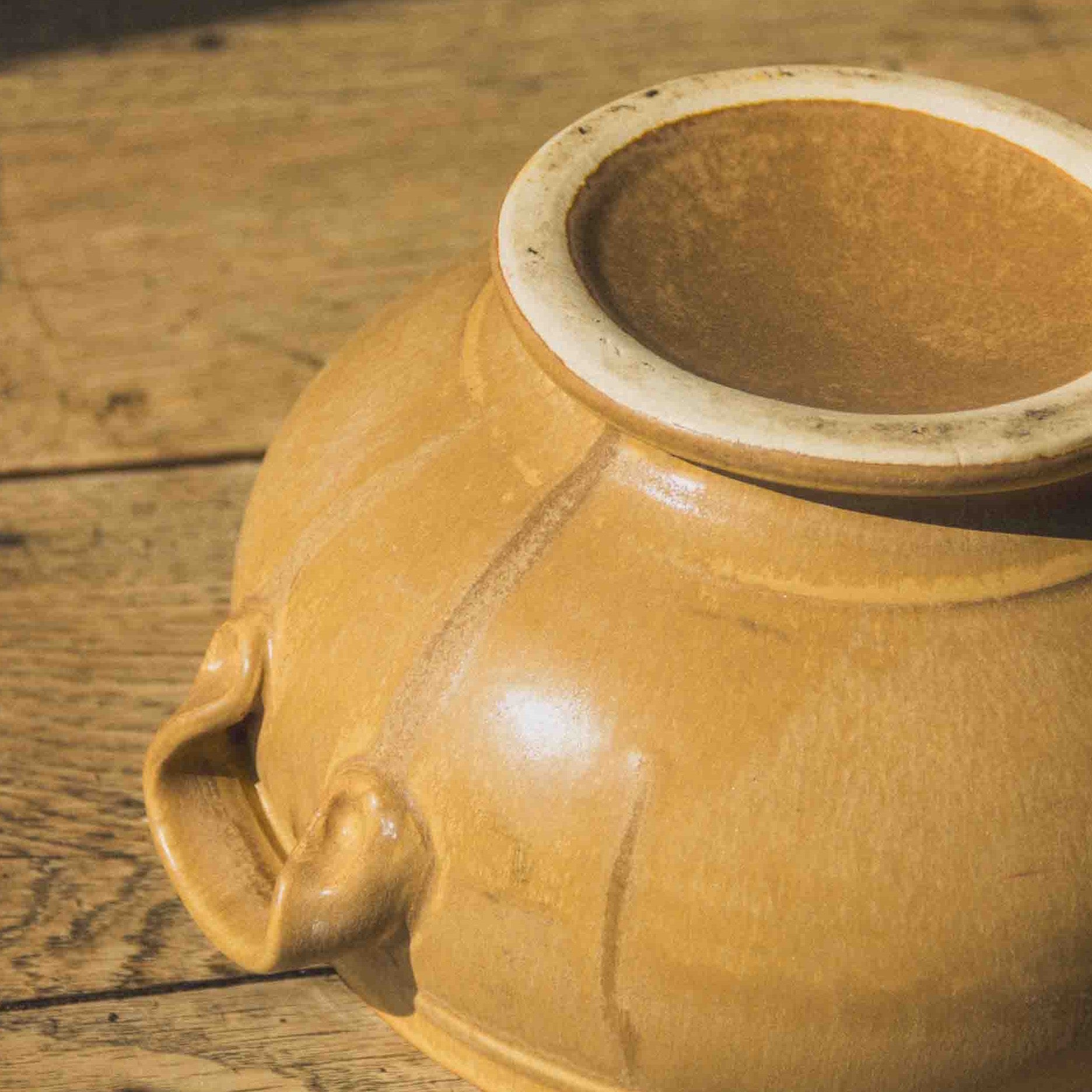 FRENCH SANDSTONE COMPOTE