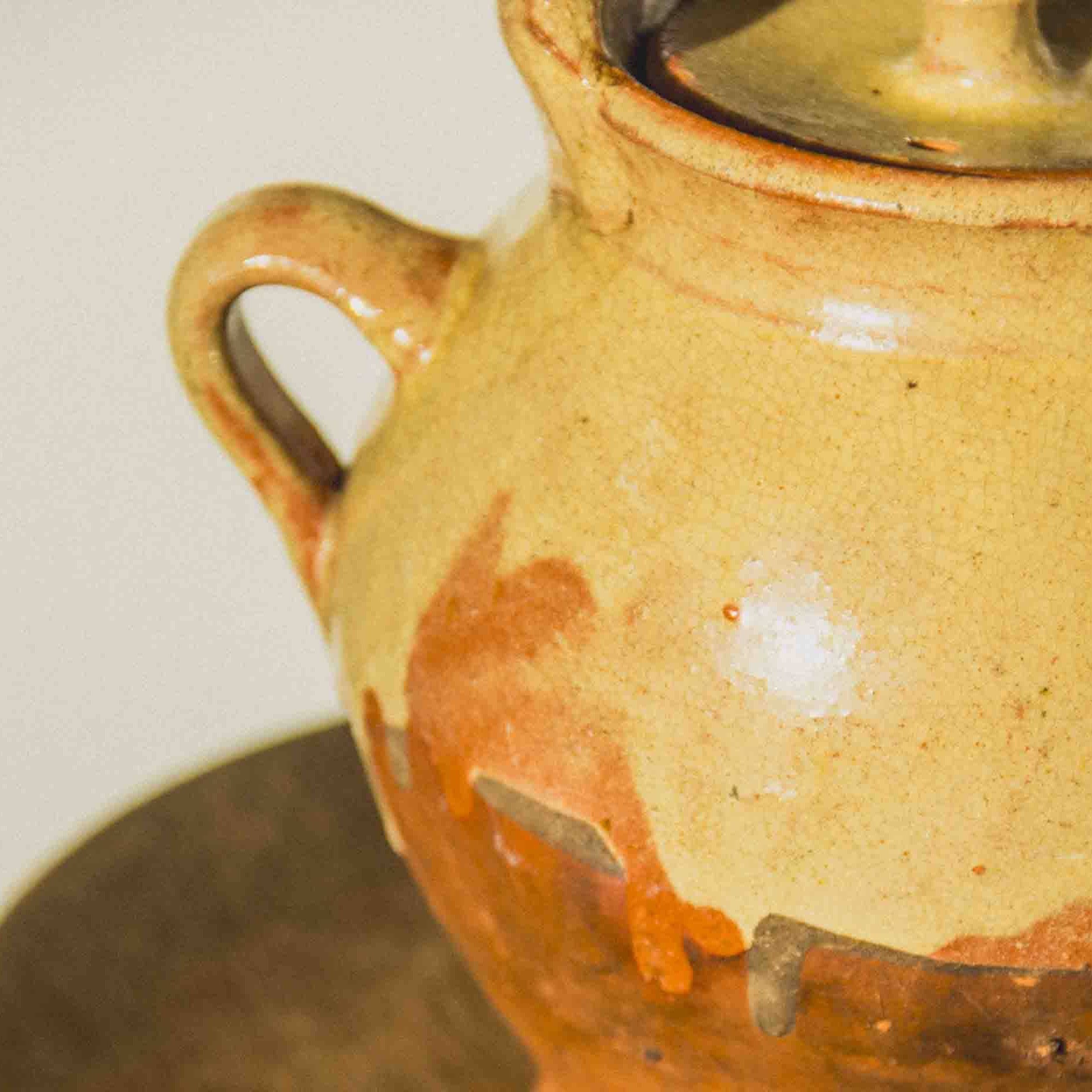 VINTAGE FRENCH GARGOULETTE