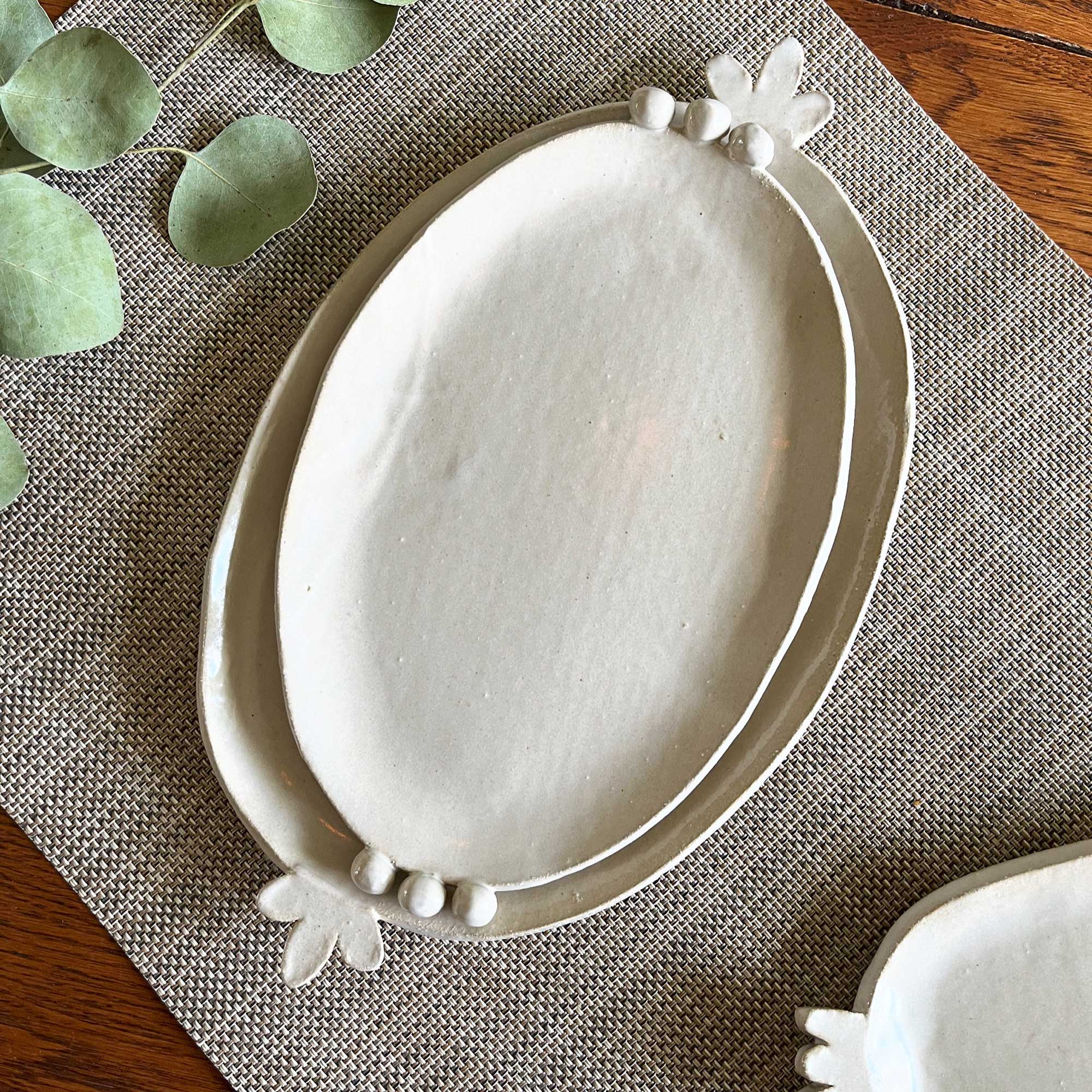 HANDMADE FRILLS PLATTER