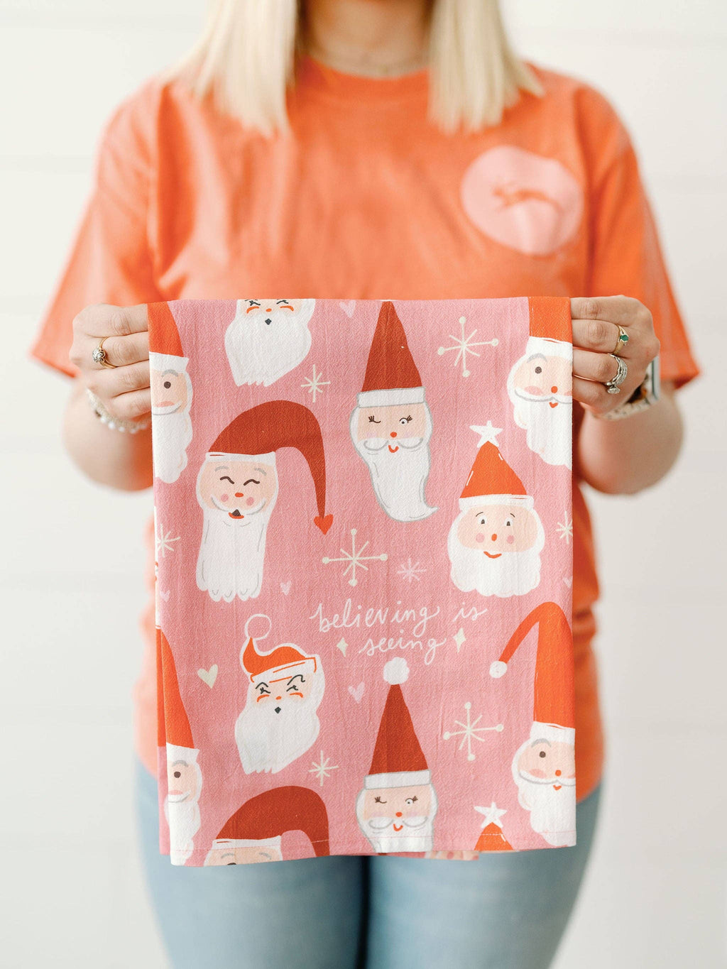 BELIEVING IS SEEING SANTA HOLIDAY TOWEL