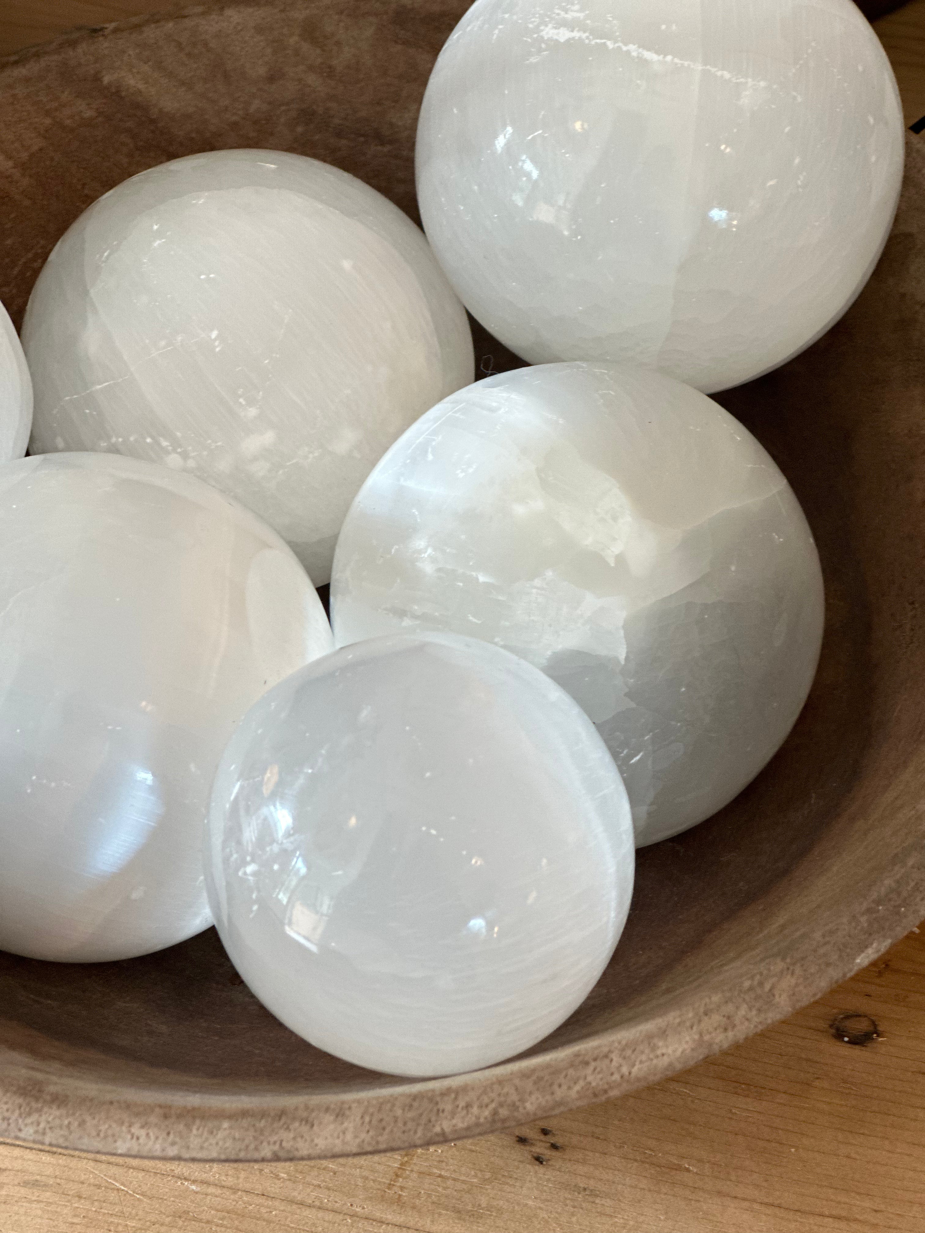 SELENITE SPHERE