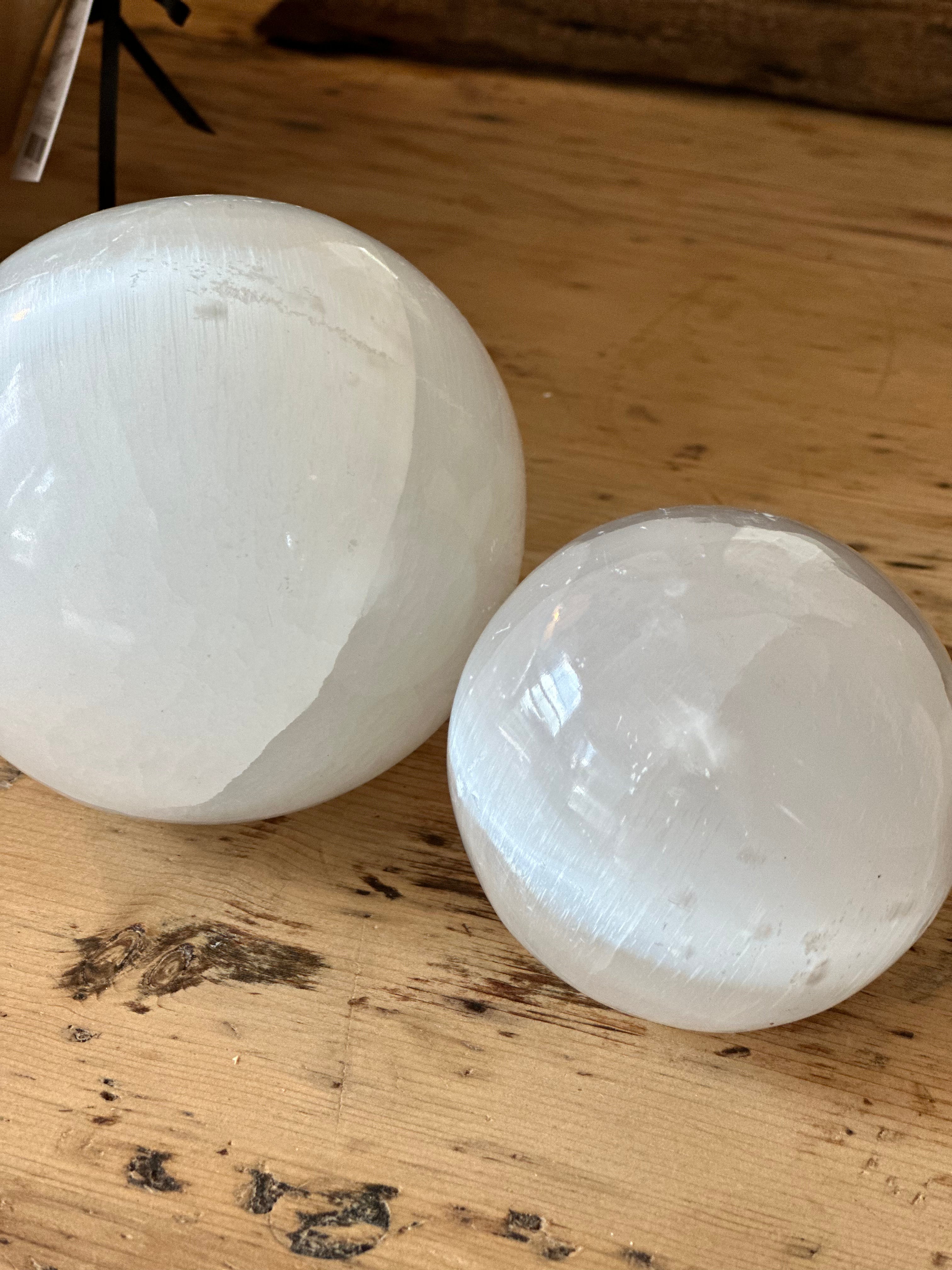 SELENITE SPHERE