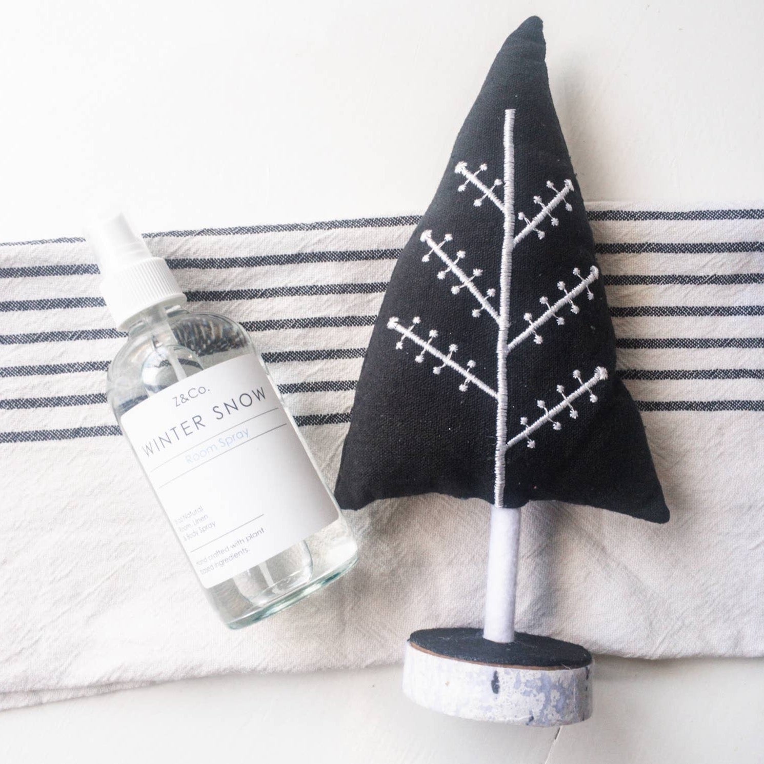 ROOM AND LINEN SPRAY - HOLIDAY EDITION