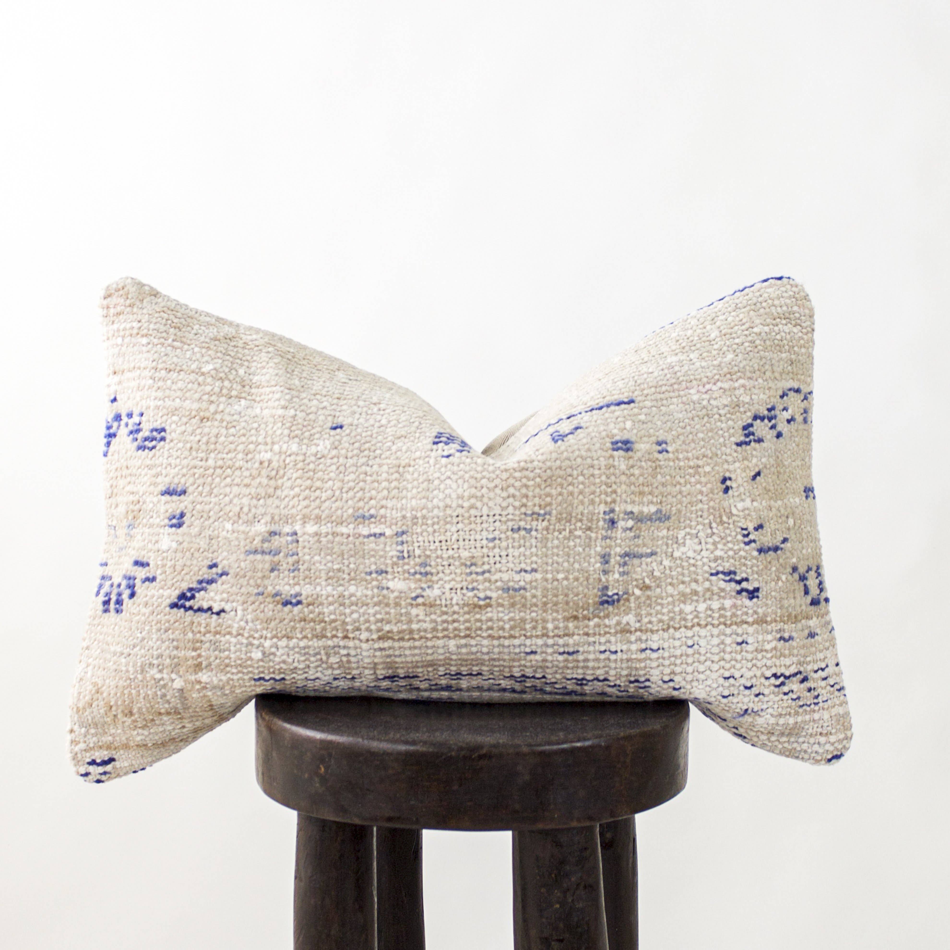 ILAY OBLONG PILLOW - NO.4