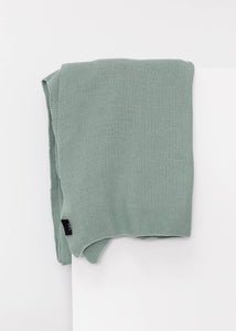 VINTAGE GREEN STONEWASHED THROW