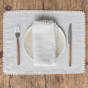 POM POM TRIM PLACEMAT SET