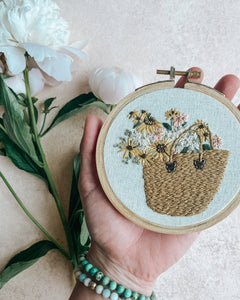Market Flowers Embroidery Kit