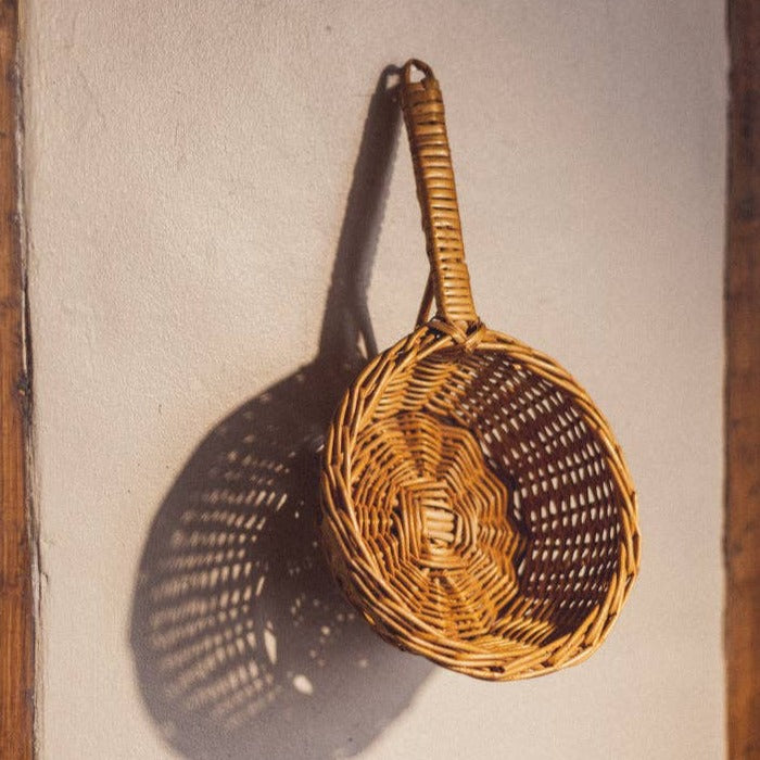 RATTEN HANGING POT