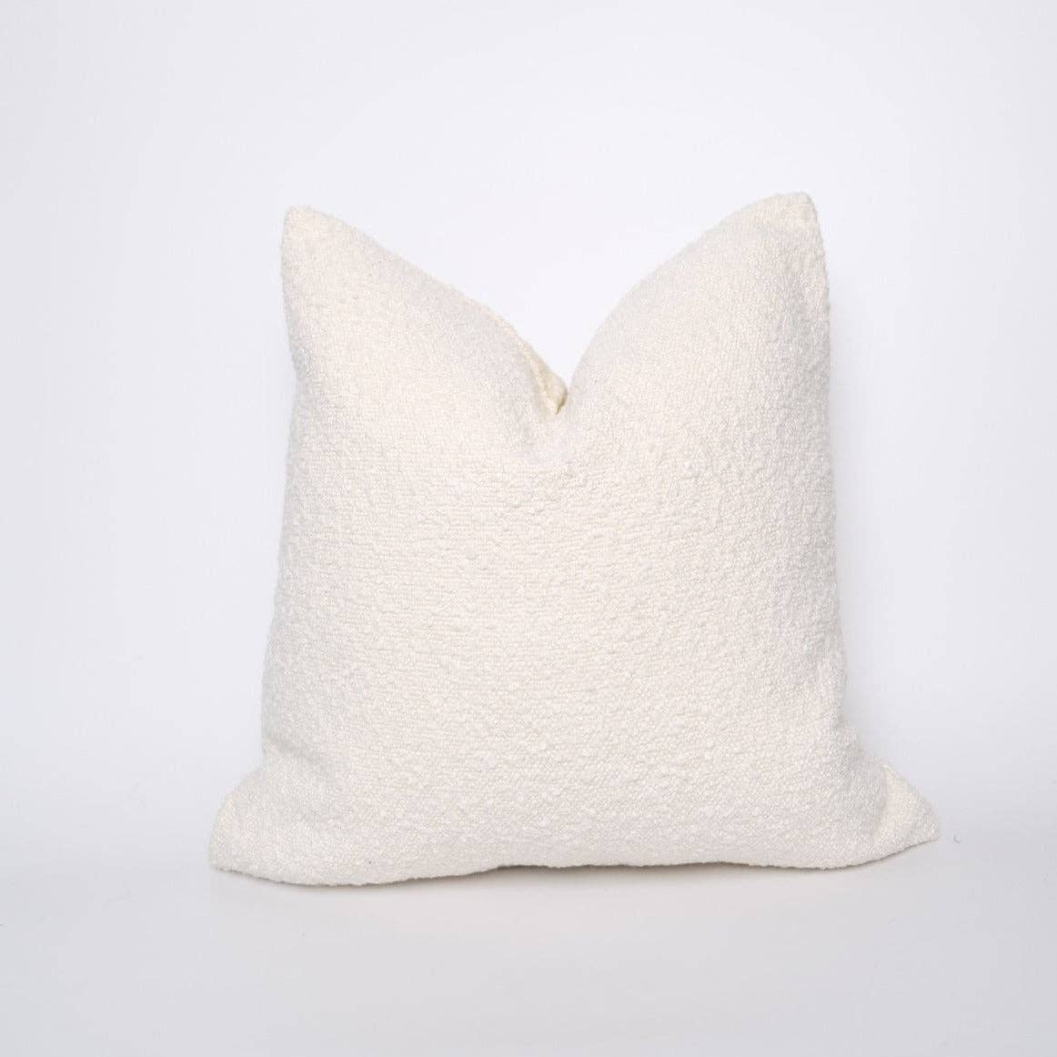 BOUCLE SQUARE PILLOW