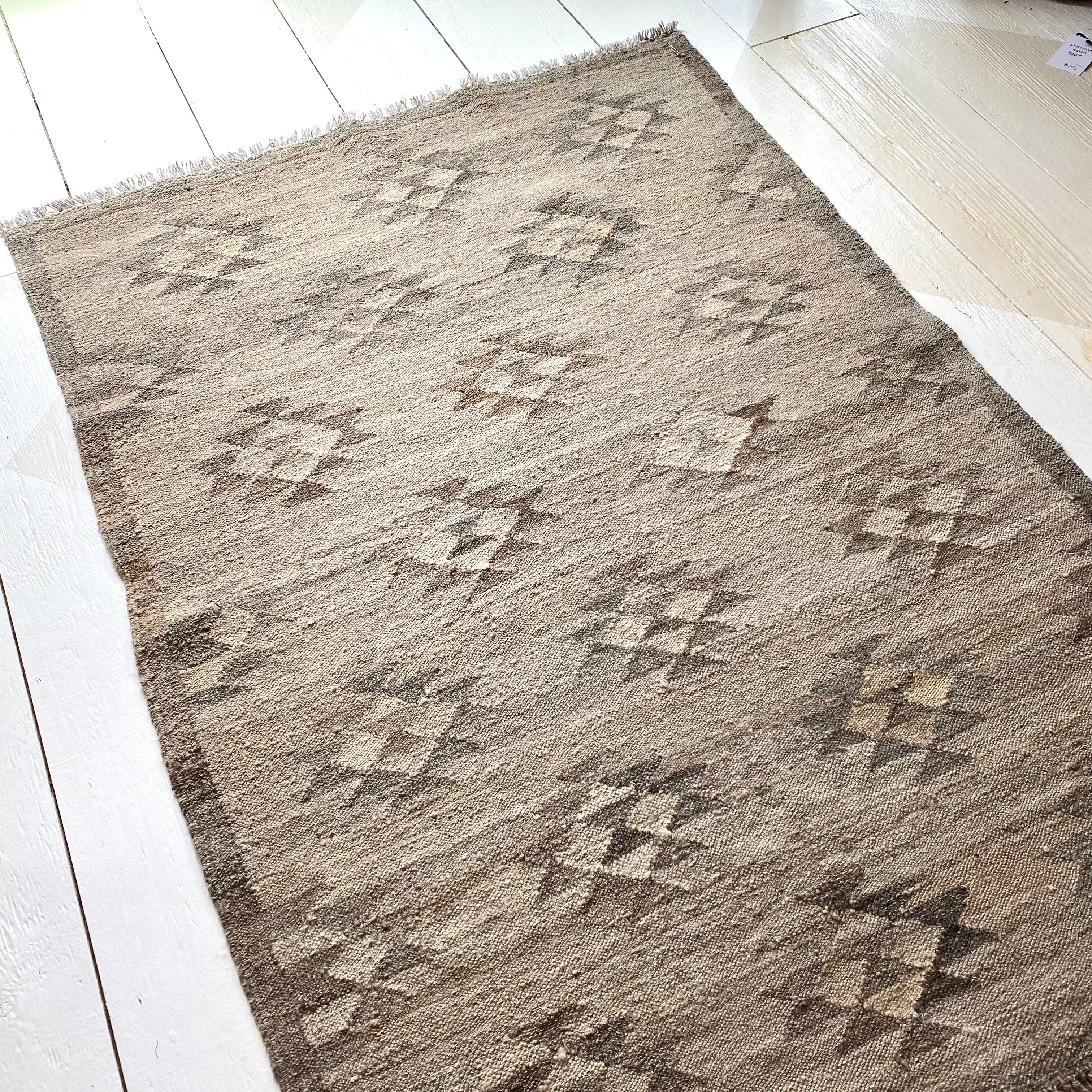 VINTAGE KILIM RUG