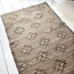 VINTAGE KILIM RUG