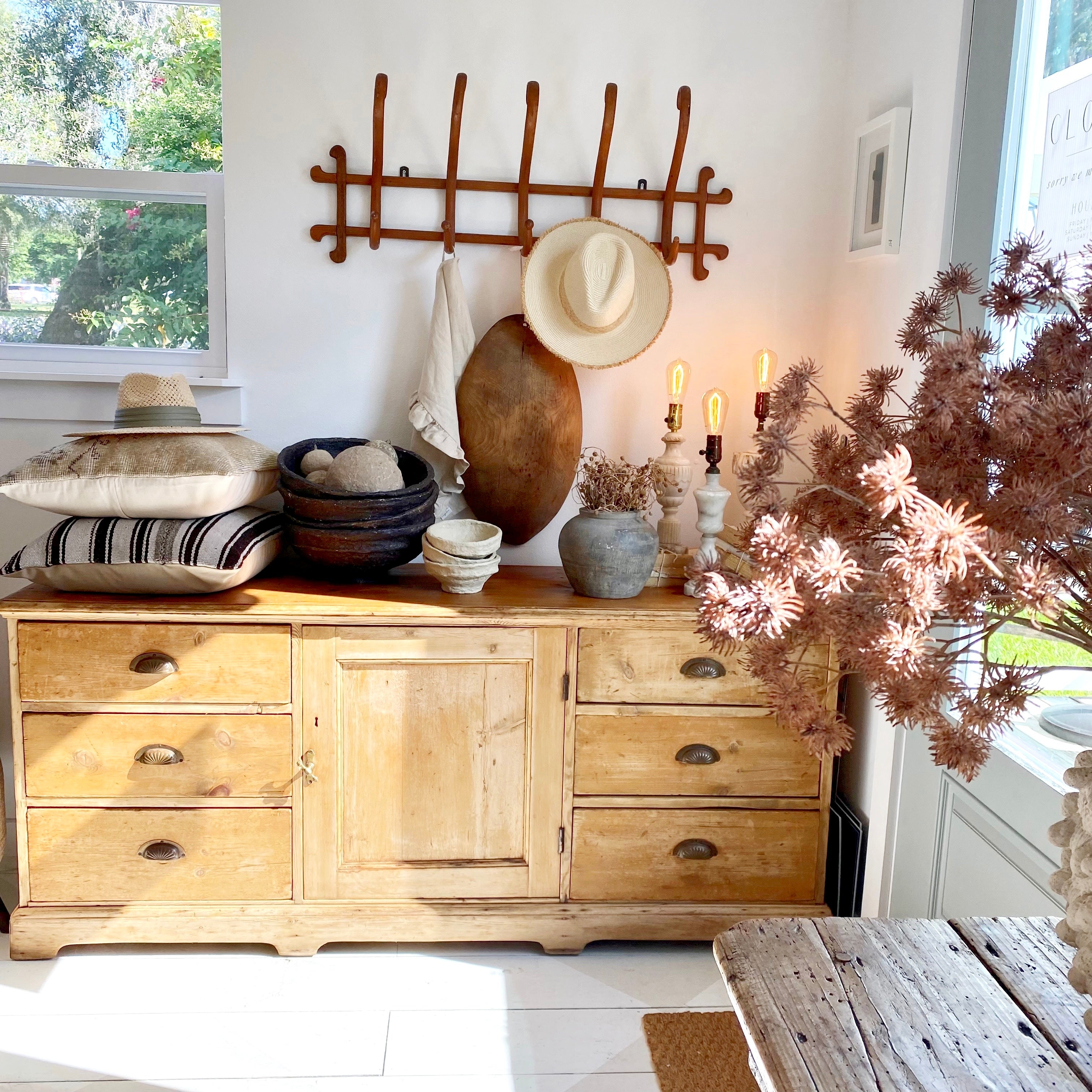 ANTIQUE PINE SERVER