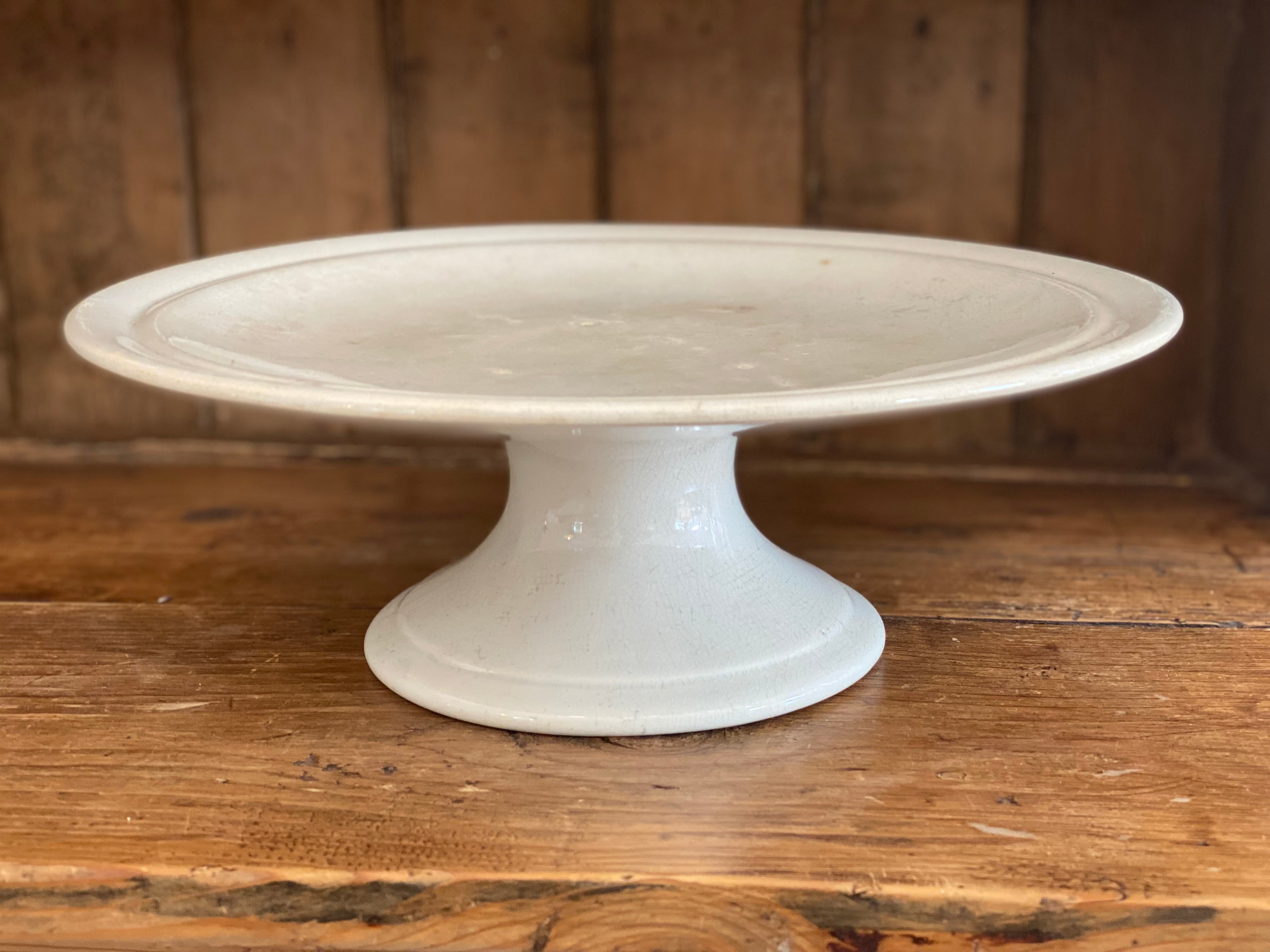 IRONSTONE CAKE STAND