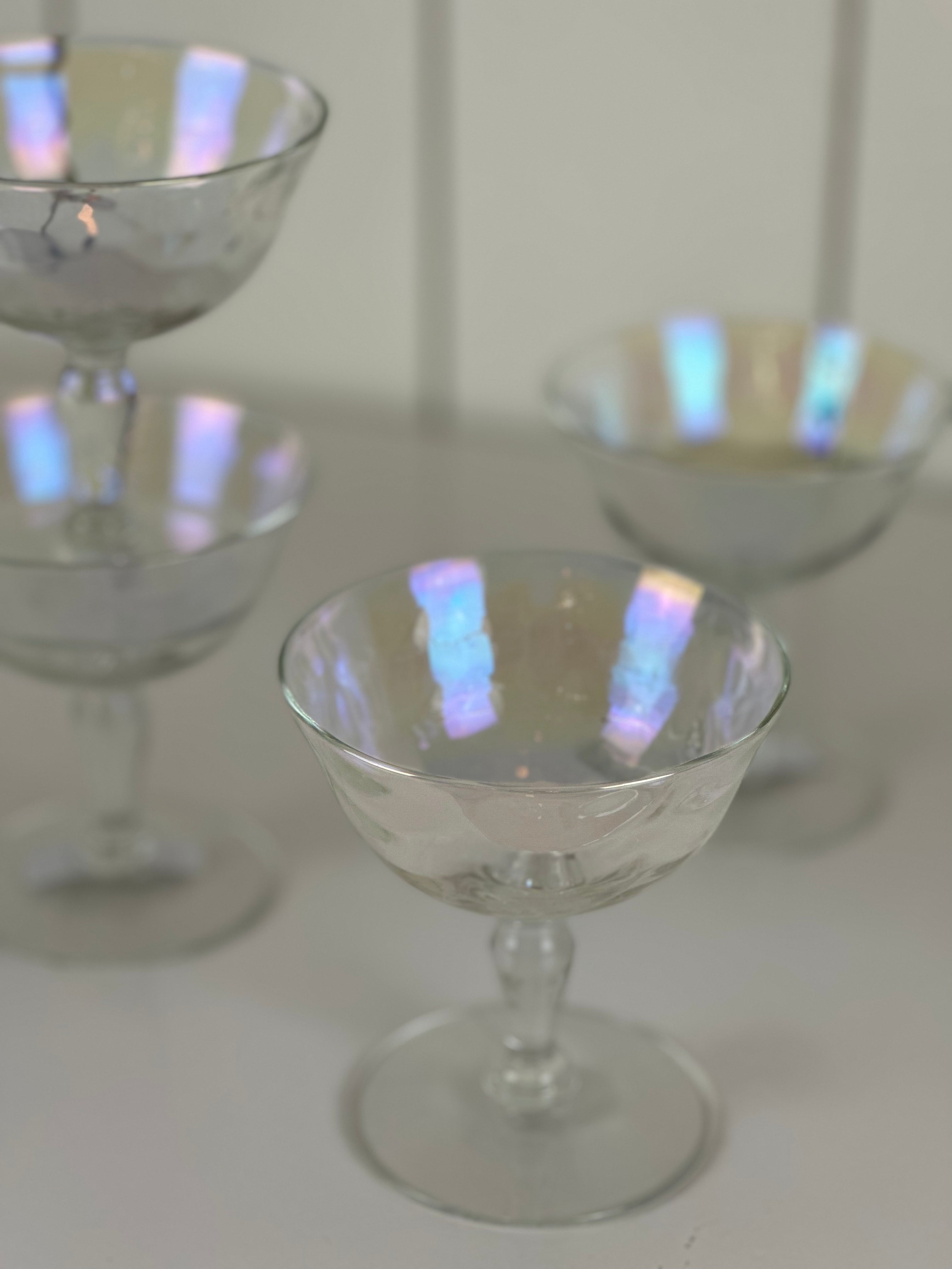VINTAGE SHORT GLASS DECANTER