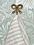 VINTAGE BRASS BOW WALL HOOK
