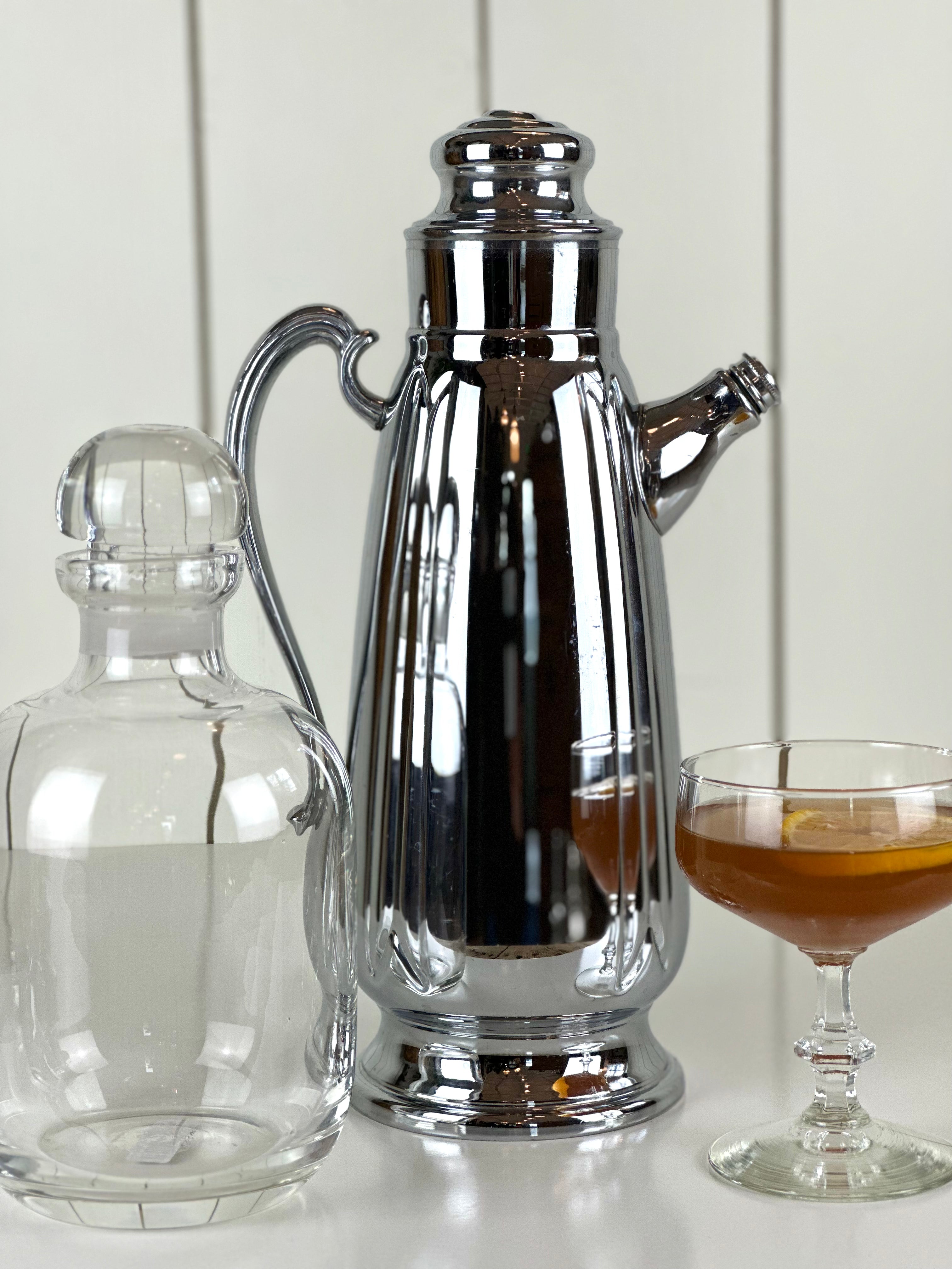 VINTAGE CHROME COCKTAIL SHAKER PITCHER