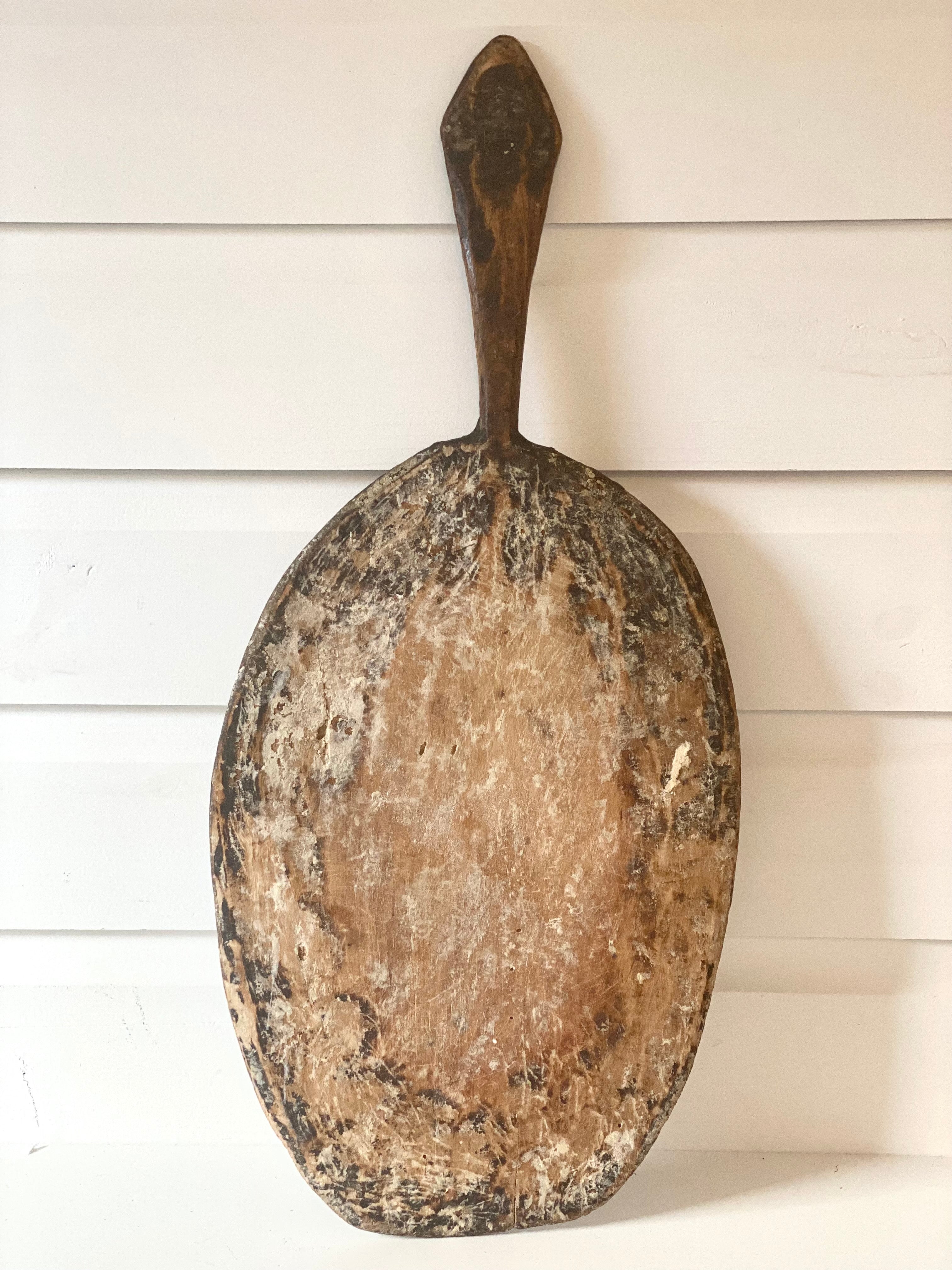 ANTIQUE EUROPEAN BREAD BOARD